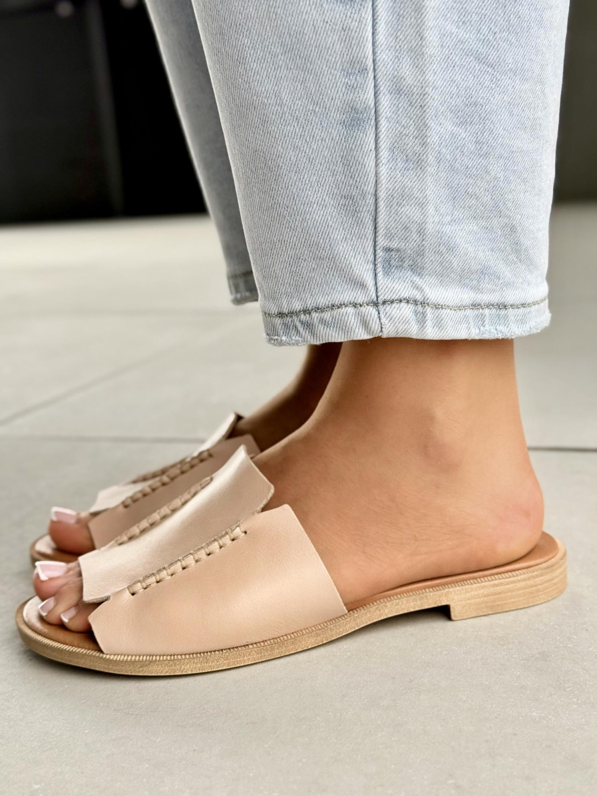 Klapki damskie OLEKSY ze skóry naturalnej Polskiej produkcji