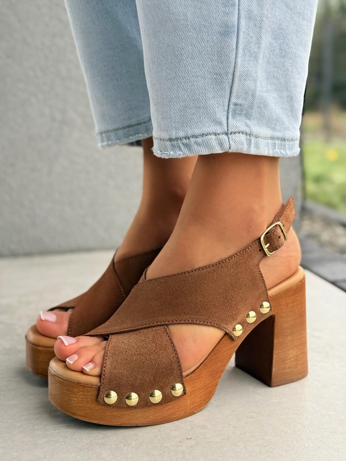 Sandałki damskie ze skóry naturalnej