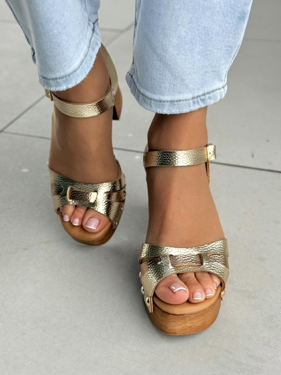 Sandałki damskie ze skóry naturalnej