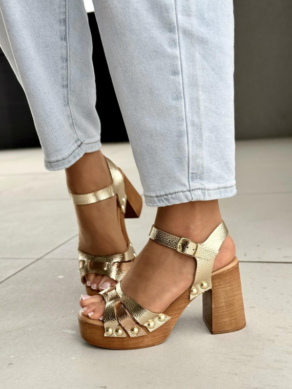 Sandałki damskie ze skóry naturalnej