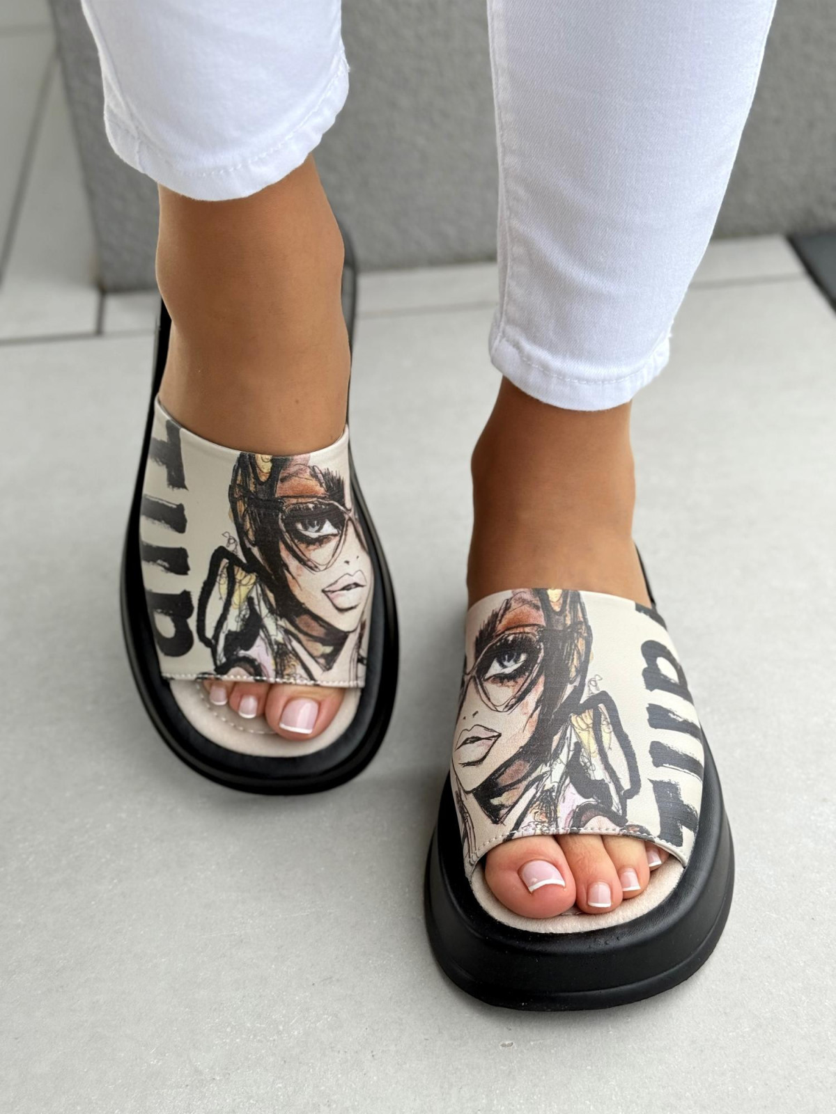 Klapki damskie ze skóry naturalnej