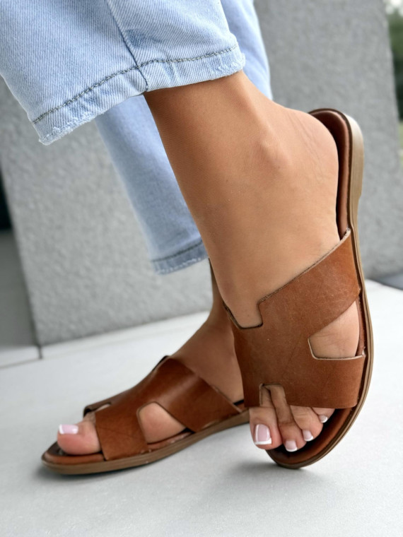 Klapki damskie ze skóry naturalnej