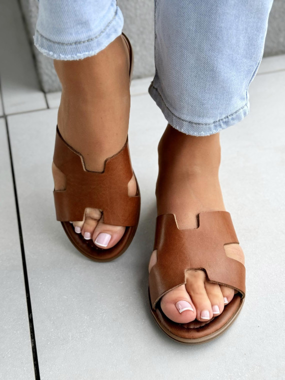 Klapki damskie ze skóry naturalnej