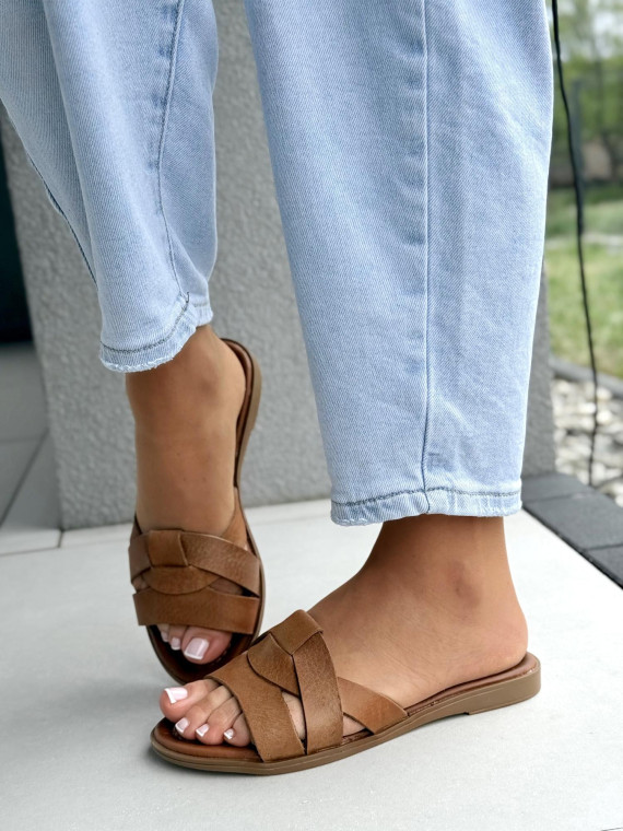 Klapki damskie ze skóry naturalnej