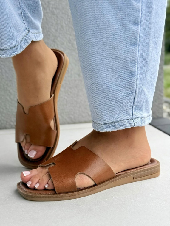 Klapki damskie ze skóry naturalnej