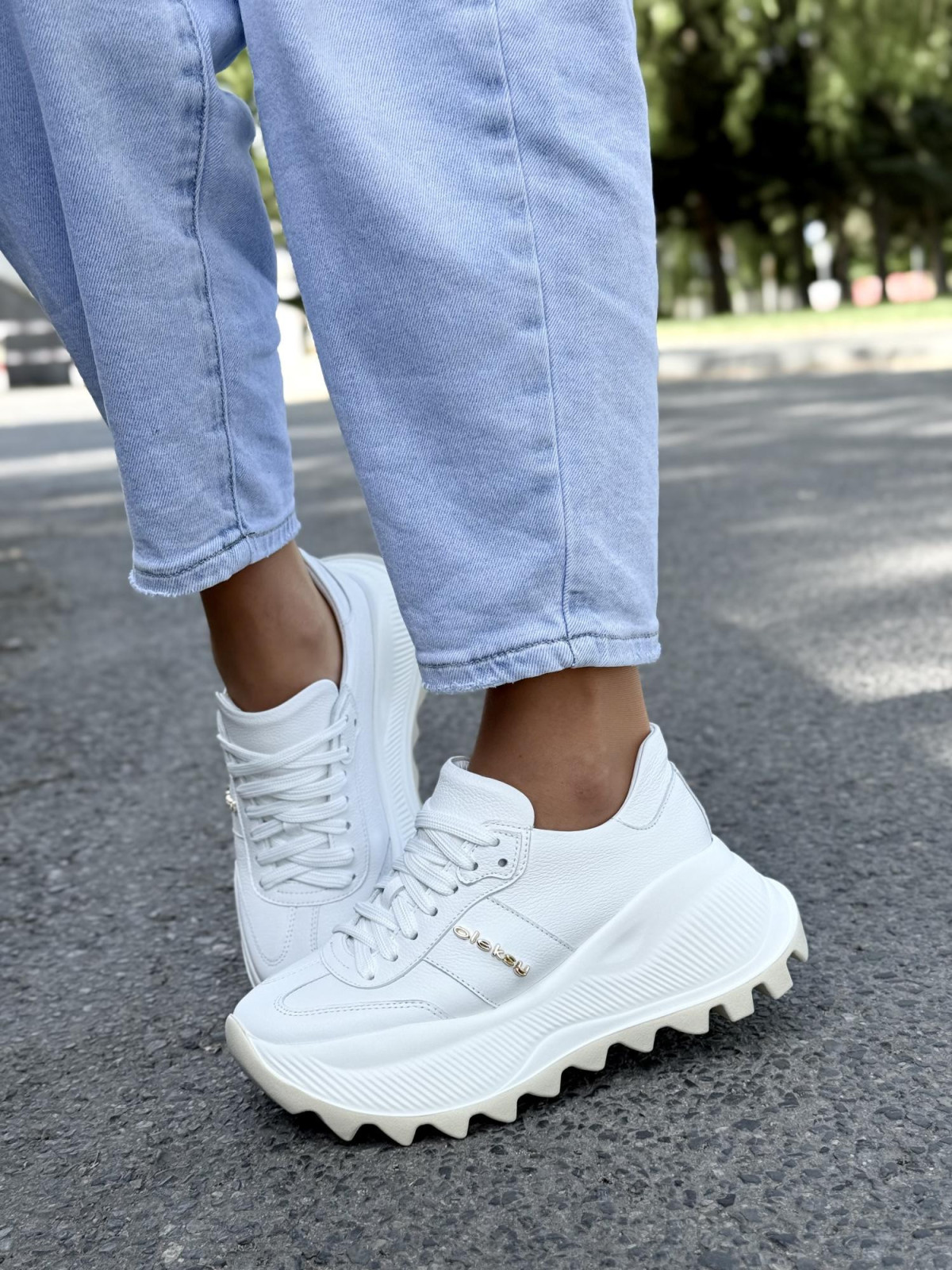 Sneakersy damskie OLEKSY ze skóry naturalnej Polskiej produkcji