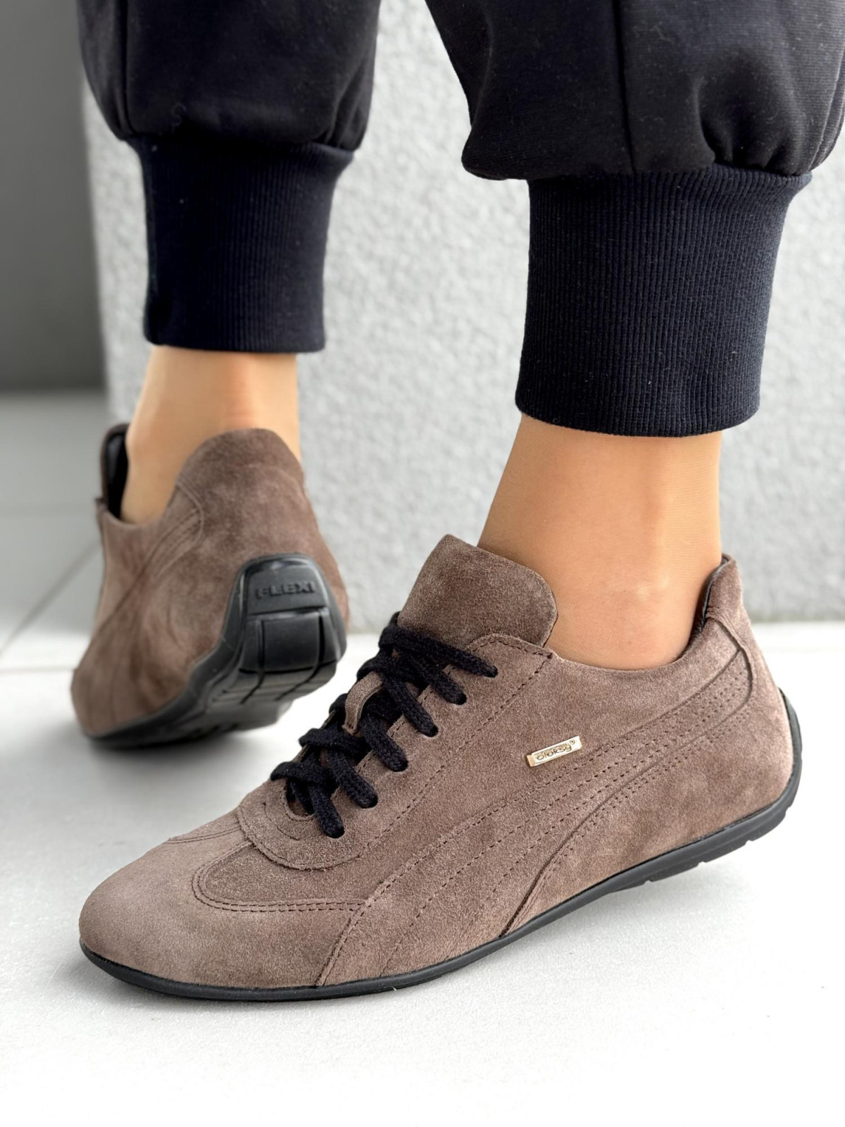 Sneakersy ze skóry naturalnej OLEKSY Polskiej produkcji