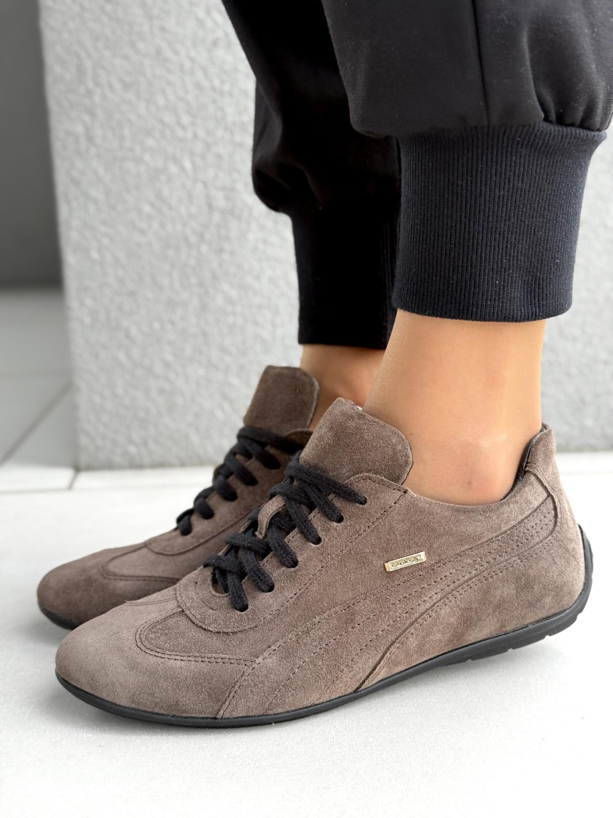 Sneakersy ze skóry naturalnej OLEKSY Polskiej produkcji