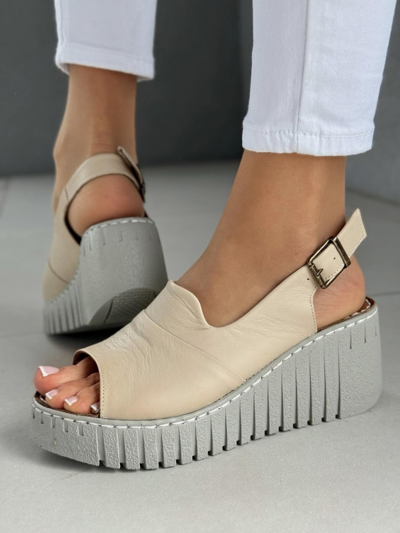 Sandałki damskie ze skóry naturalnej