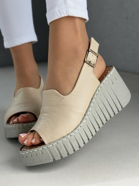 Sandałki damskie ze skóry naturalnej