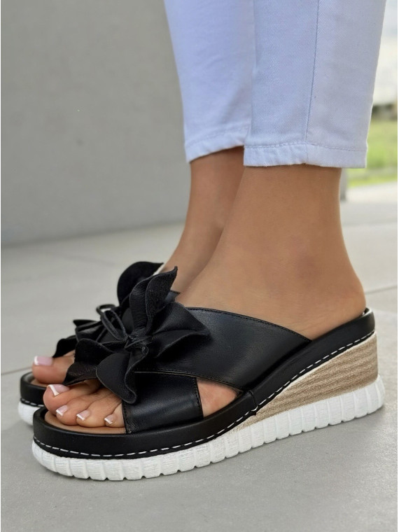 Sandałki damskie ze skóry naturalnej