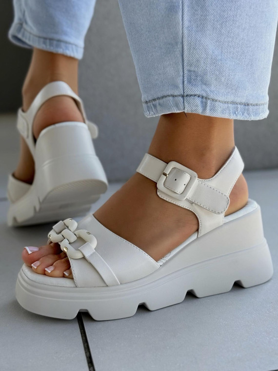 Sandałki damskie ze skóry naturalnej