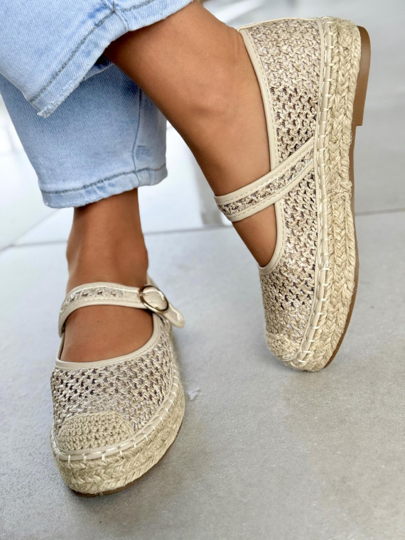 Espadryle, które oddychają razem z Tobą