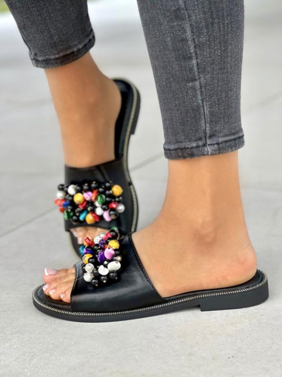 Piękne klapki damskie z multikolorową ozdobą