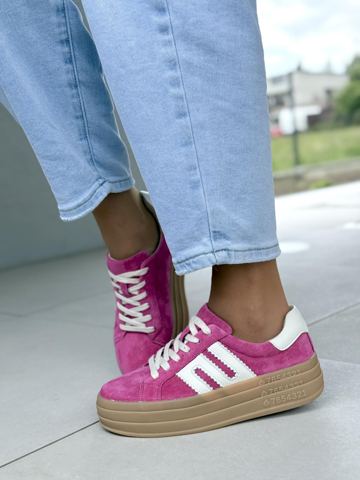 Sneakersy damskie ze skóry naturalnej