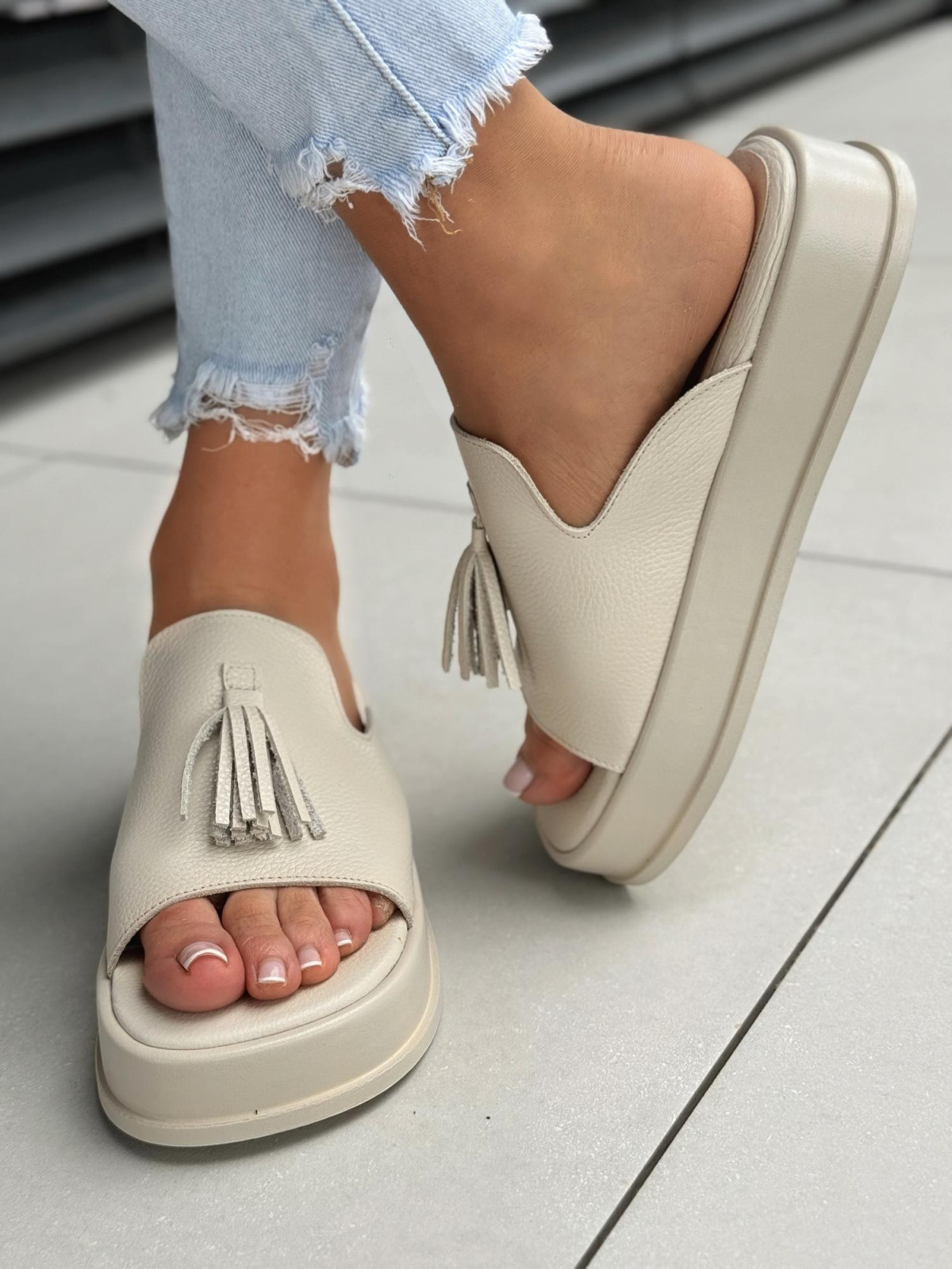 Klapki damskie OLEKSY ze skóry naturalnej Polskiej produkcji