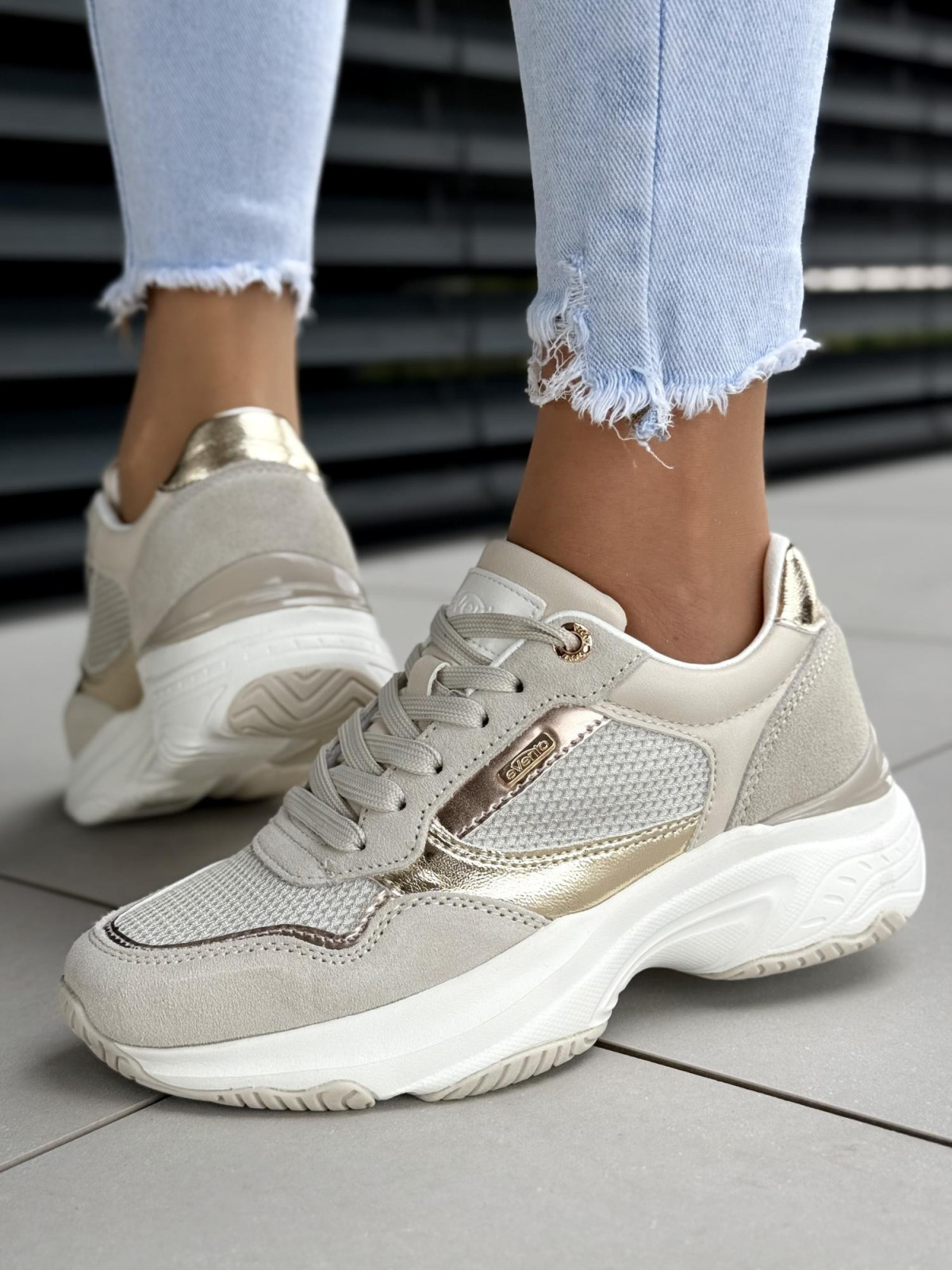 Sneakersy ze skóry naturalnej OLEKSY Polskiej produkcji