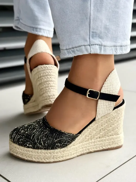 Modne i wygodne espadryle