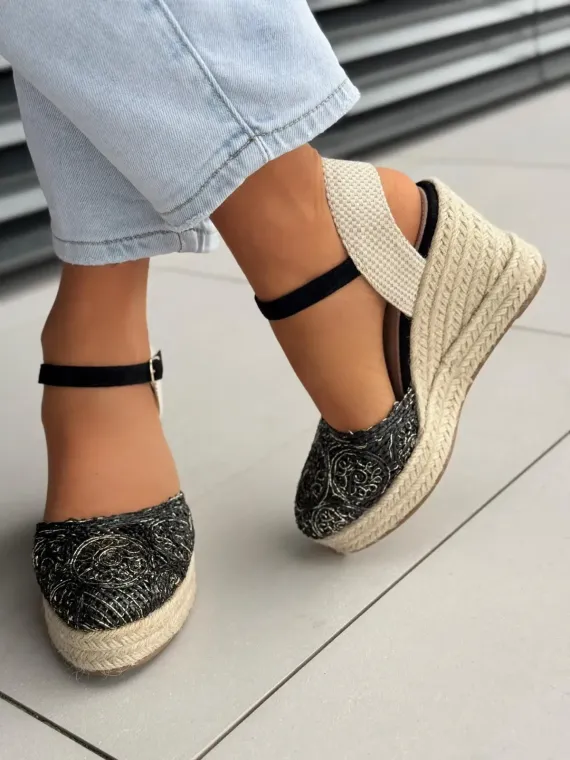 Modne i wygodne espadryle