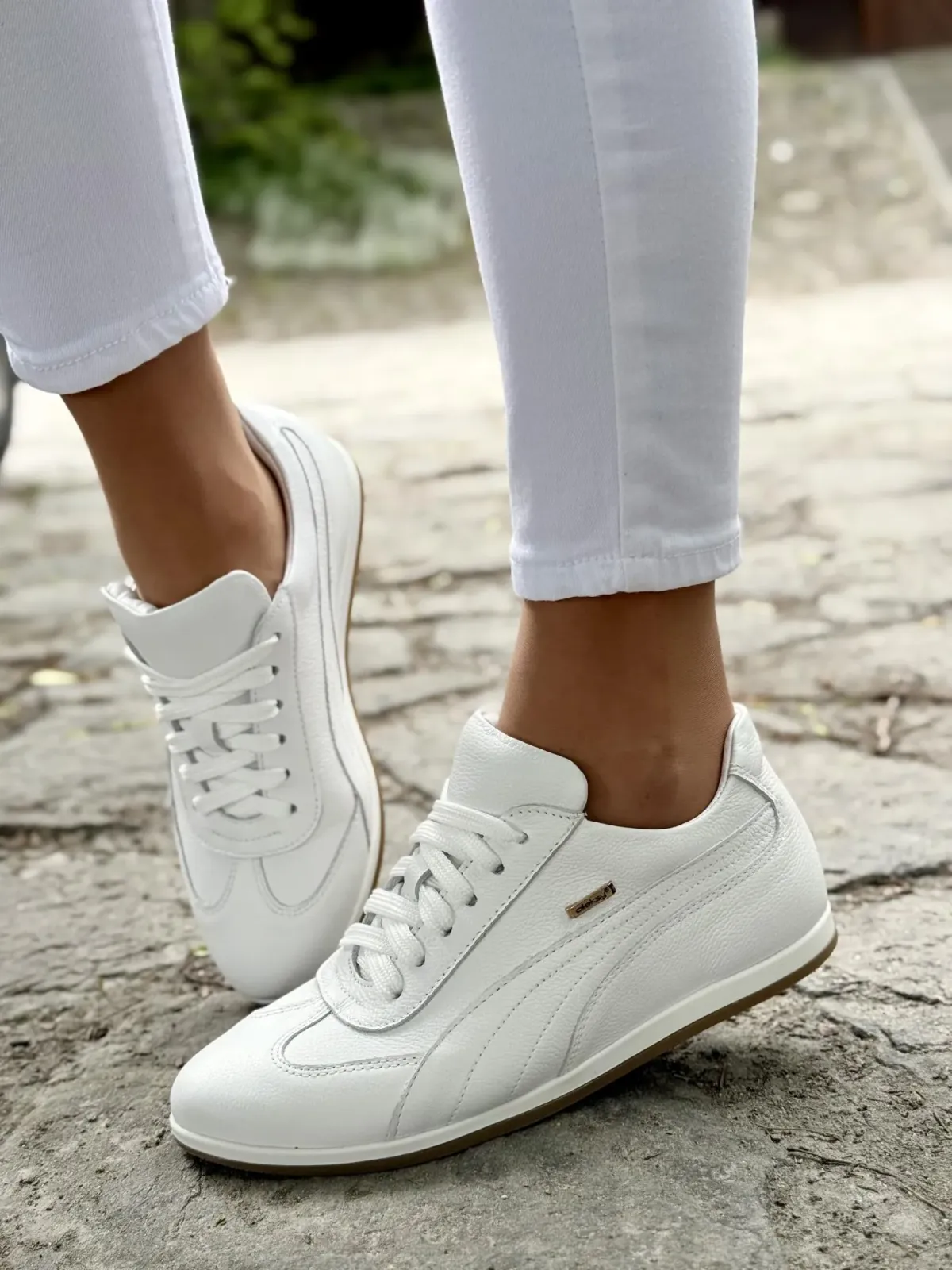 Sneakersy damskie OLEKSY ze skóry naturalnej Polskiej produkcji