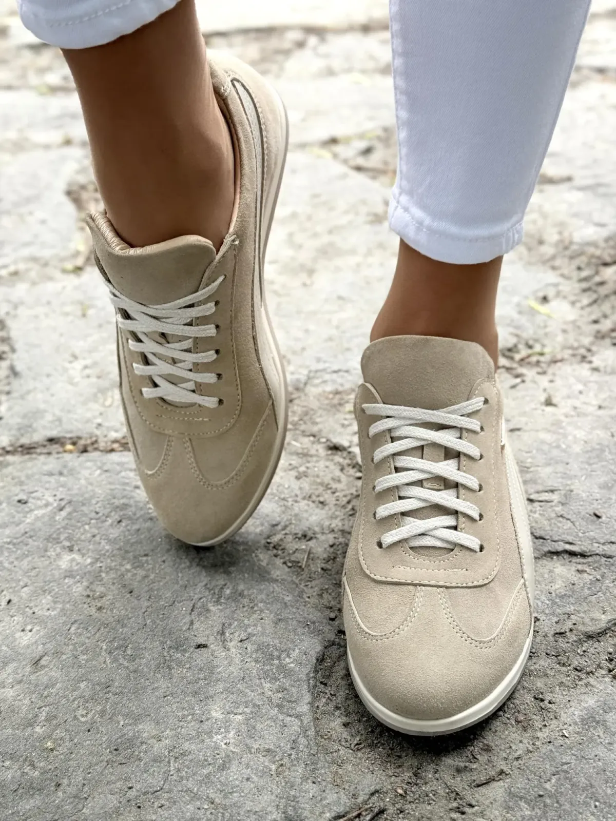 Sneakersy damskie OLEKSY ze skóry naturalnej Polskiej produkcji