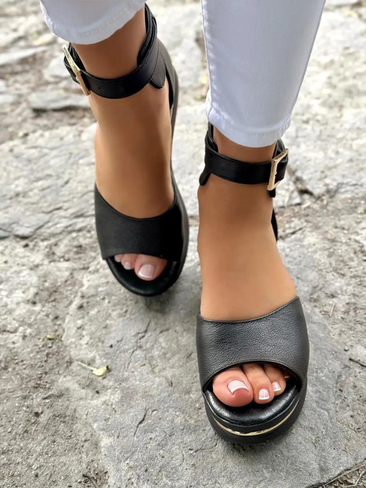 Sandałki damskie OLEKSY ze skóry naturalnej Polskiej produkcji