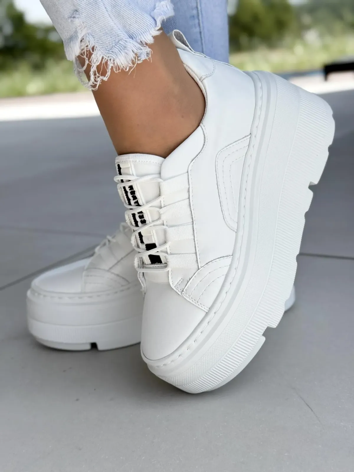 Sneakersy damskie OLEKSY ze skóry naturalnej Polskiej produkcji