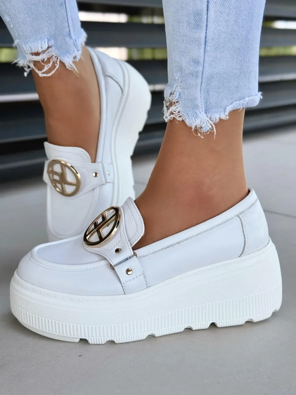 Sneakersy damskie ze skóry naturalnej