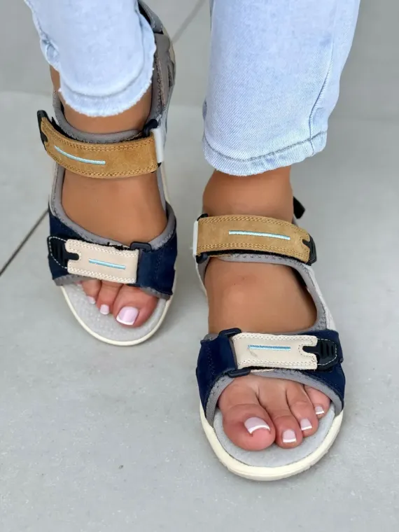 Sandałki damskie ze skóry naturalnej