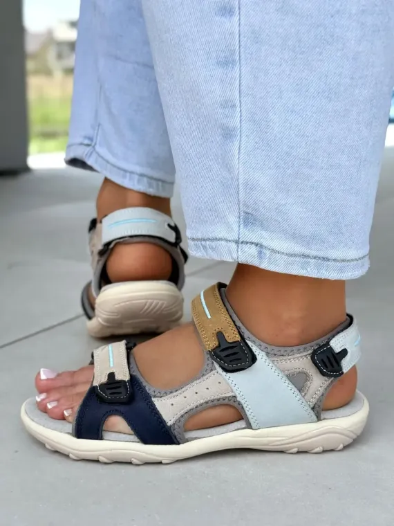 Sandałki damskie ze skóry naturalnej