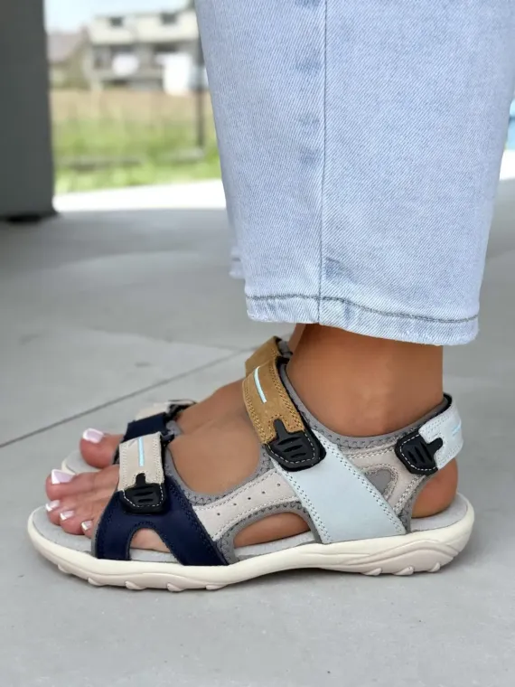 Sandałki damskie ze skóry naturalnej