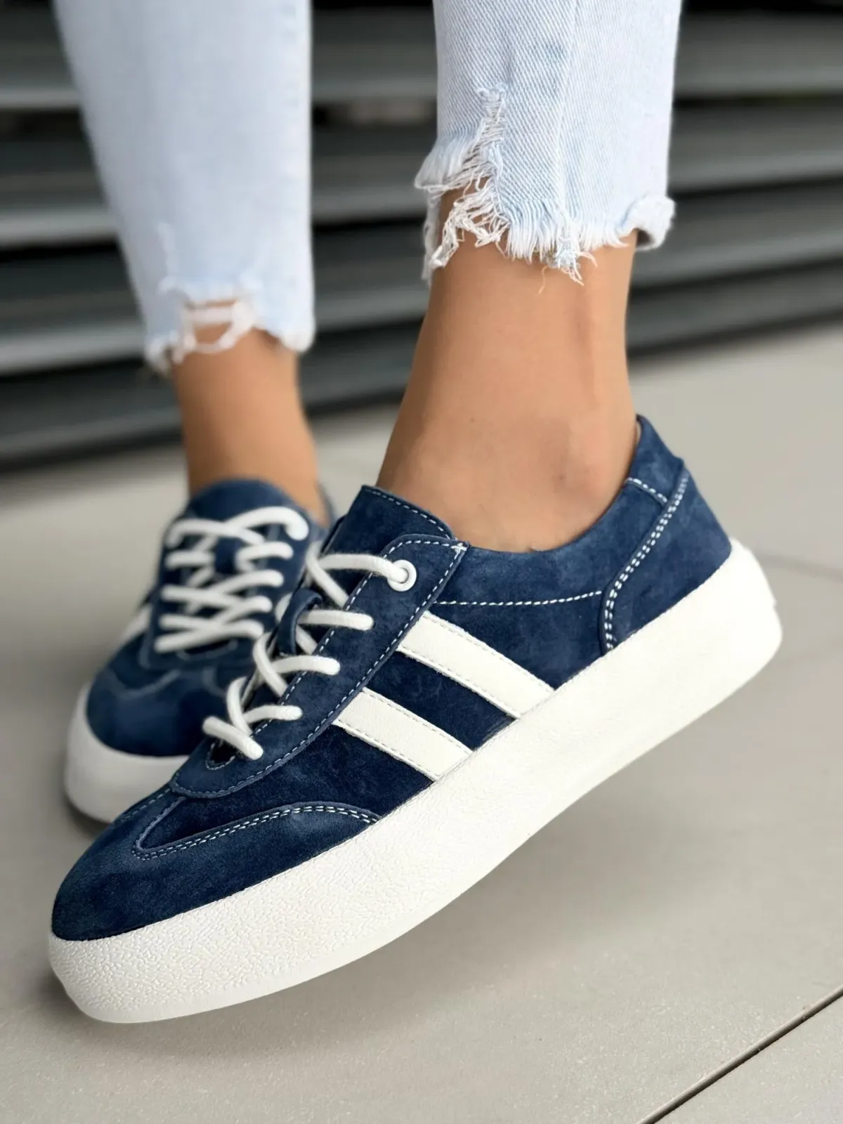 Sneakersy damskie ze skóry naturalnej