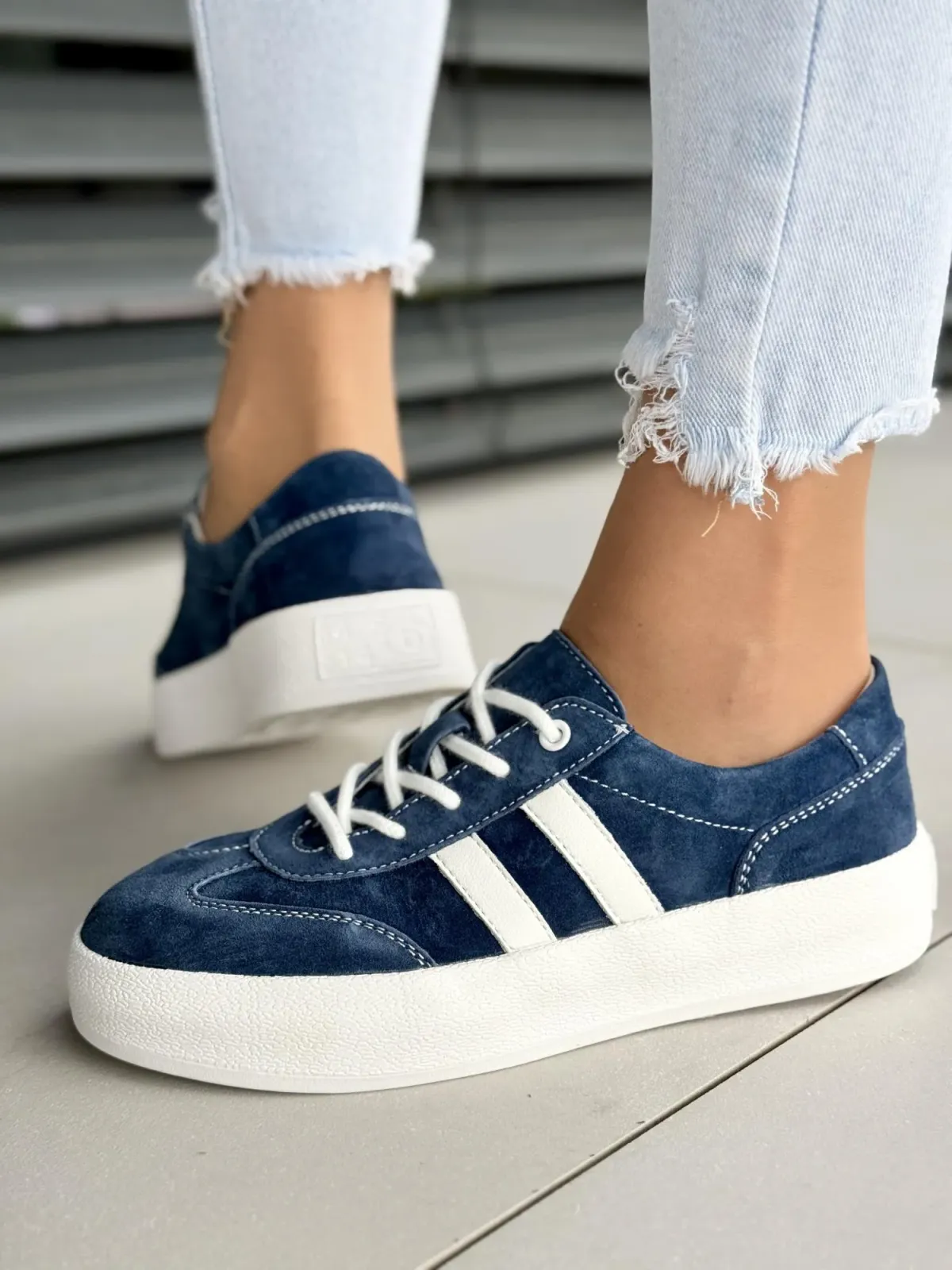 Sneakersy damskie ze skóry naturalnej