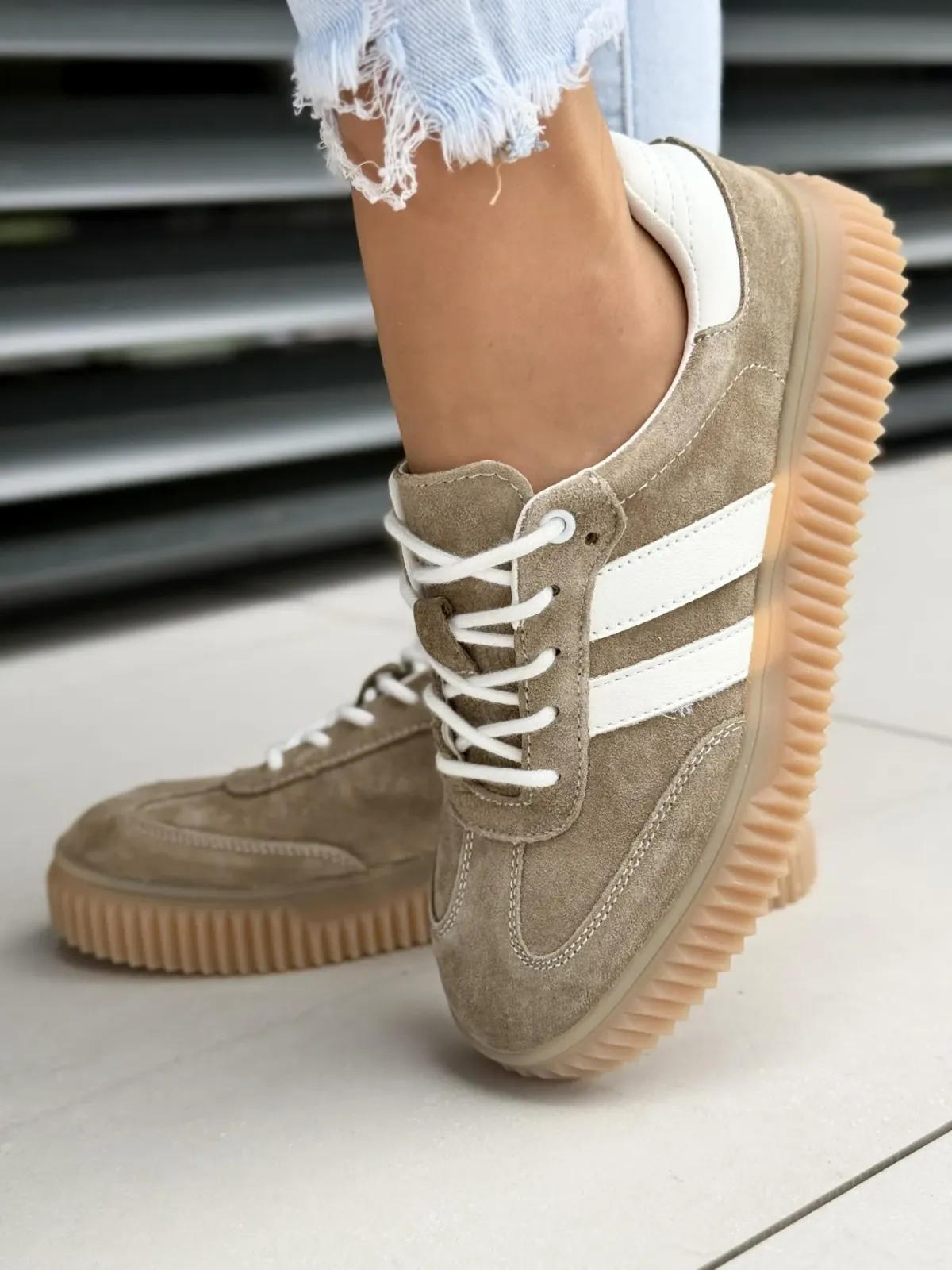 Sneakersy damskie ze skóry naturalnej