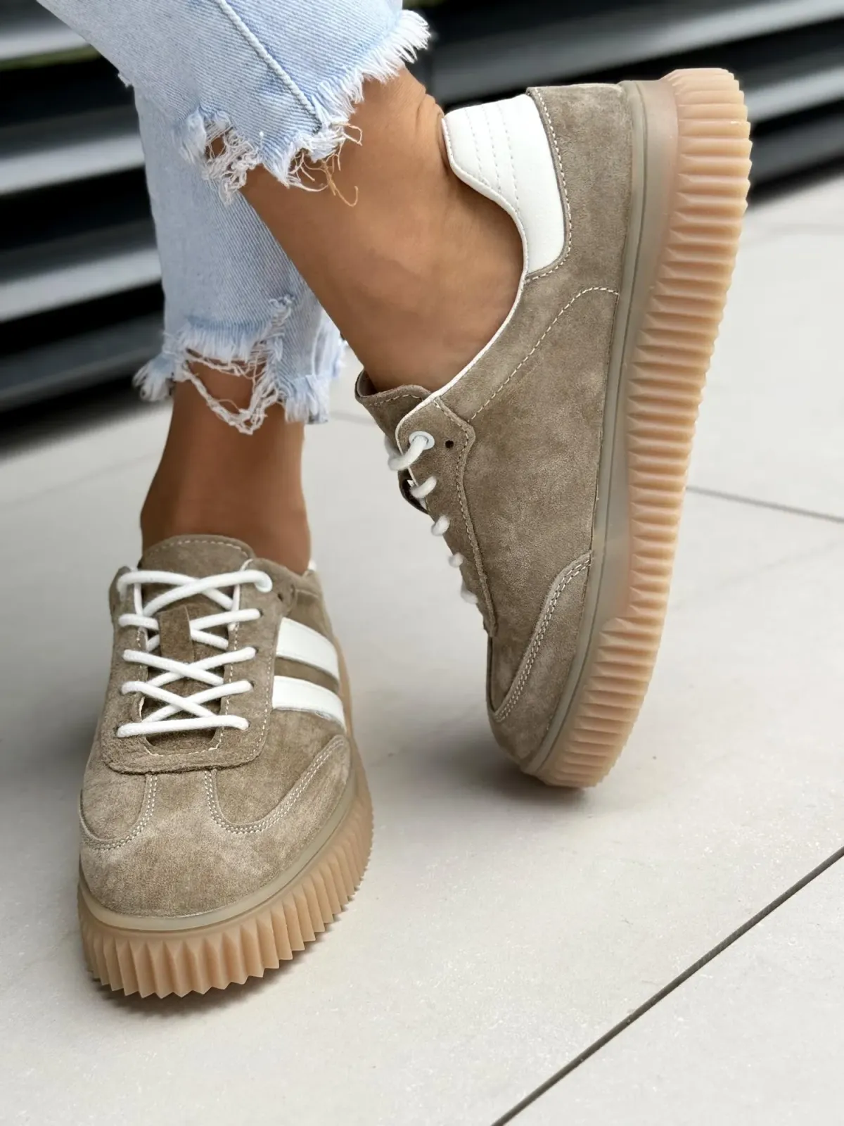 Sneakersy damskie ze skóry naturalnej