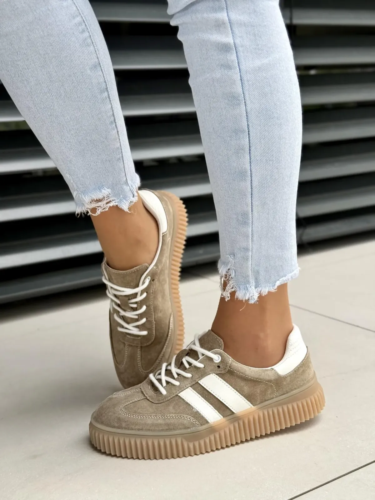 Sneakersy damskie ze skóry naturalnej