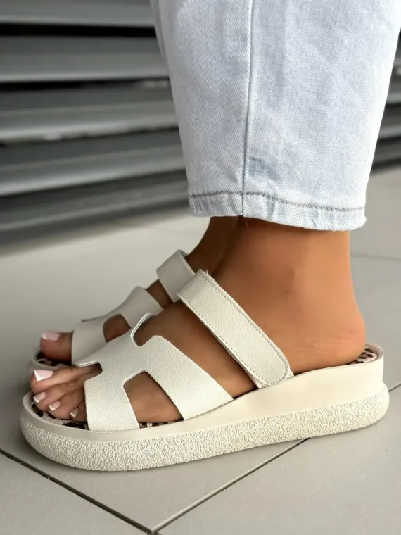 Klapki damskie ze skóry naturalnej