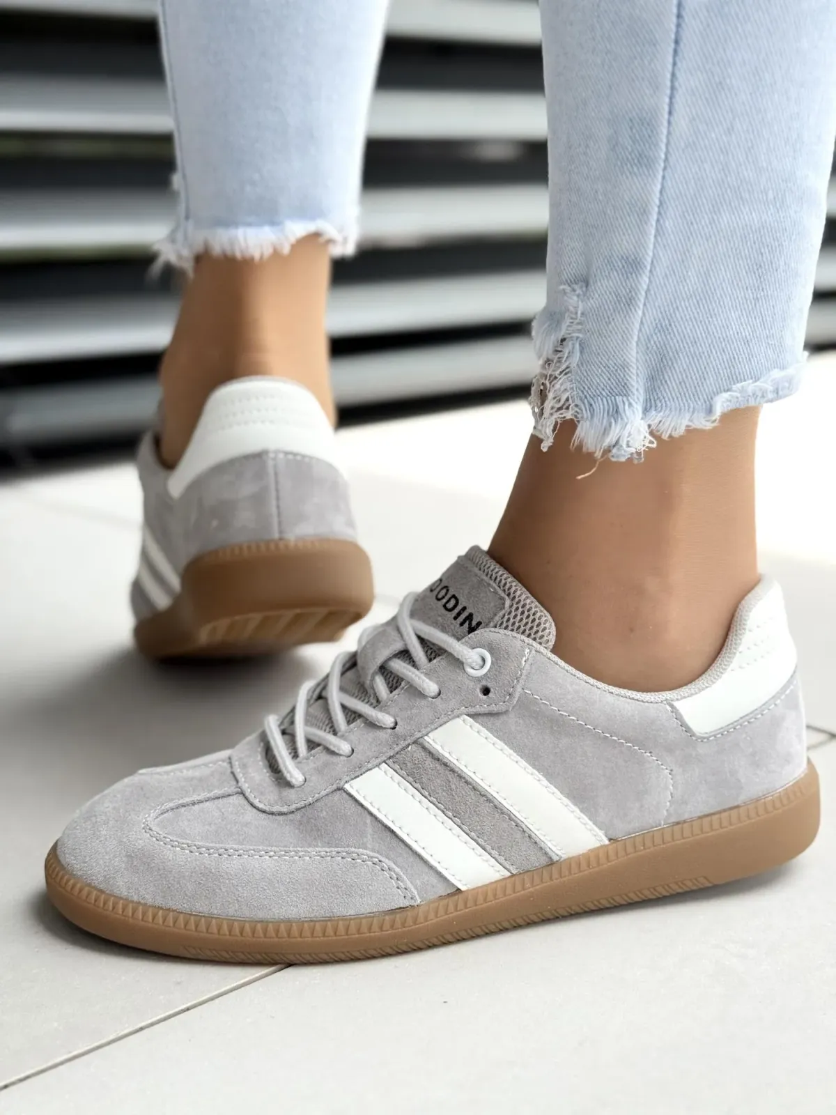 Sneakersy damskie ze skóry naturalnej