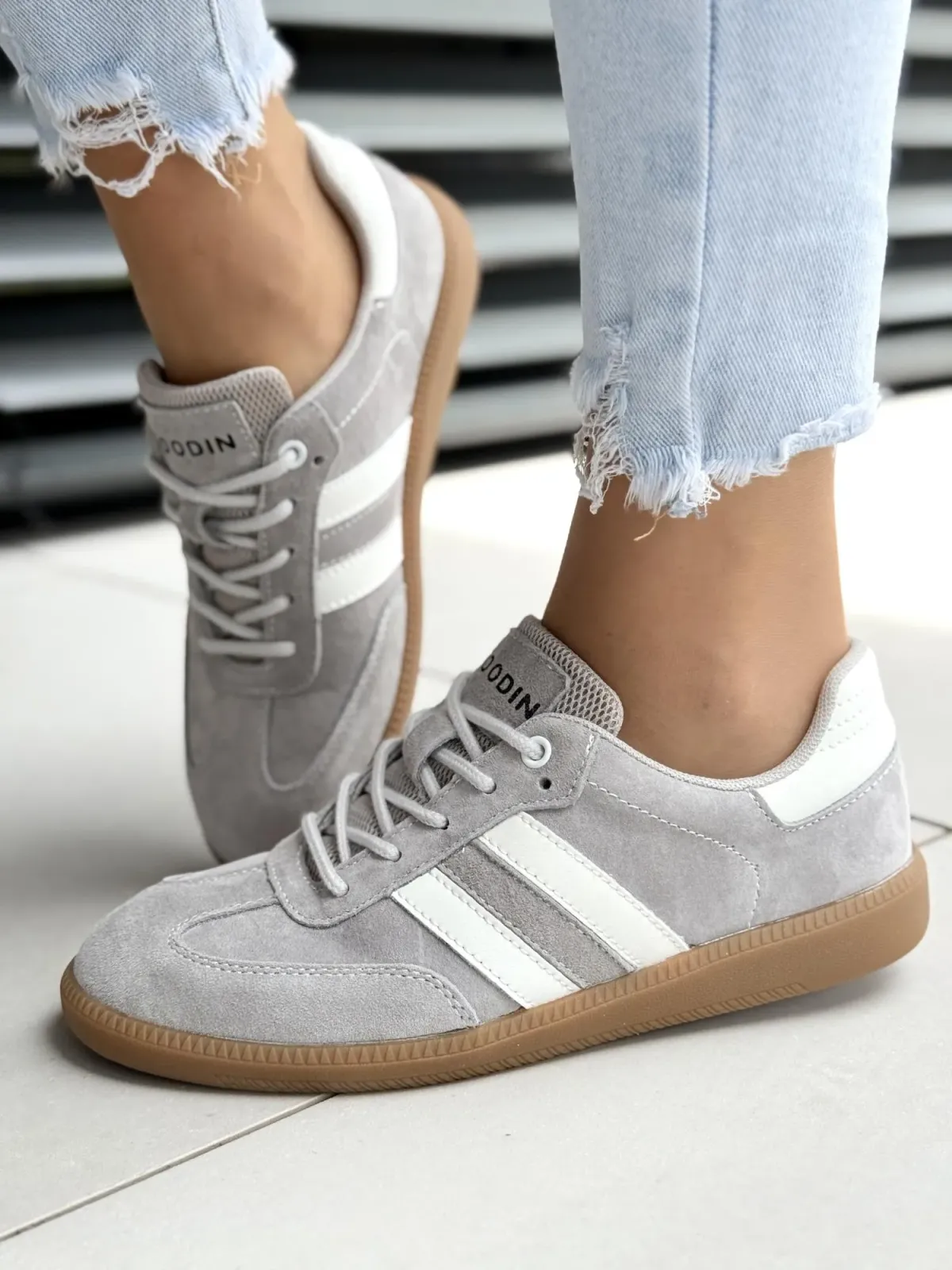 Sneakersy damskie ze skóry naturalnej