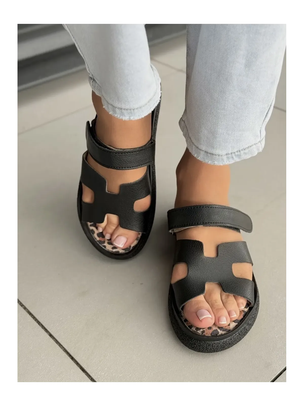 Klapki damskie ze skóry naturalnej