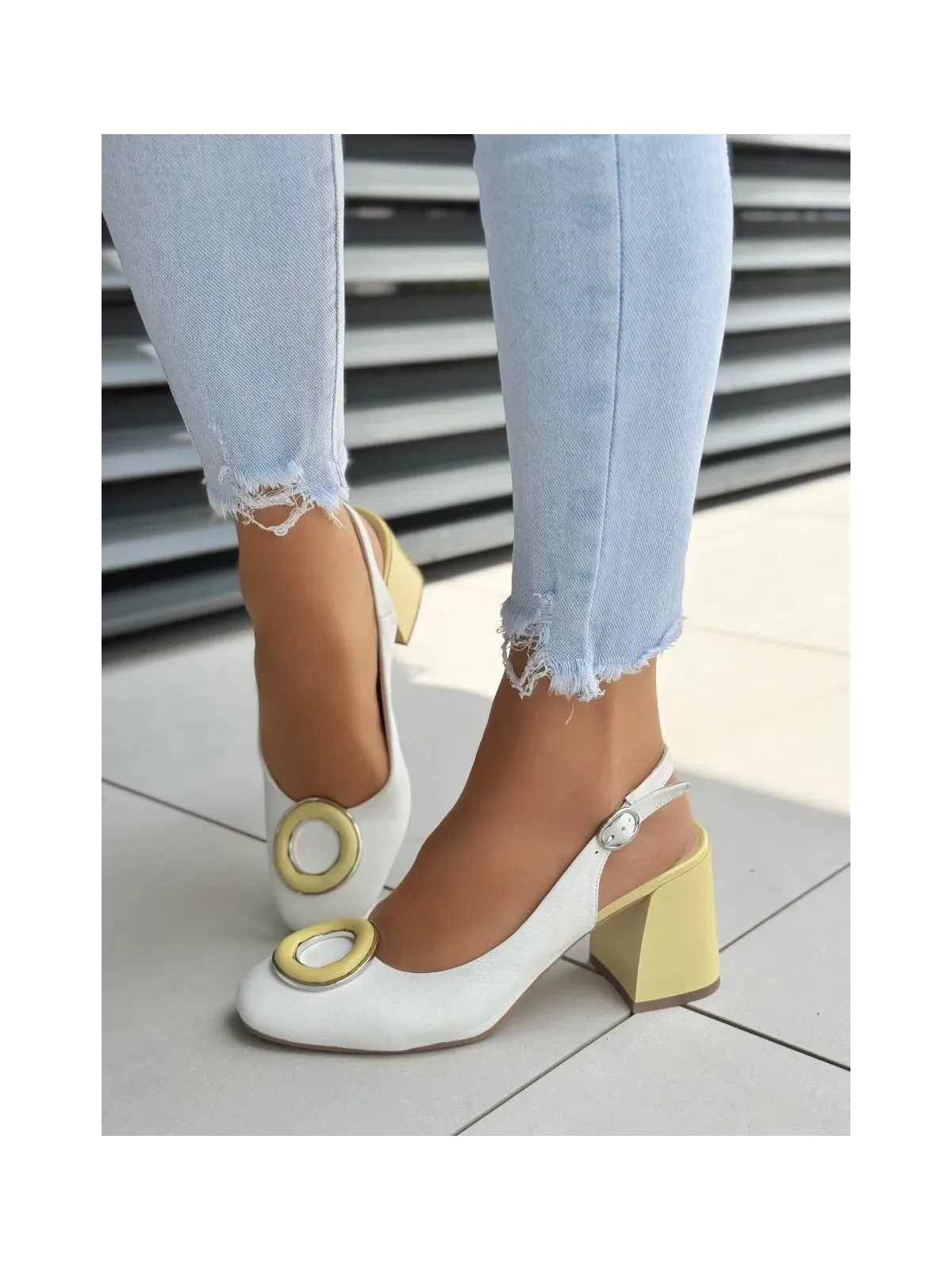 Sandały damskie ze skóry naturalnej