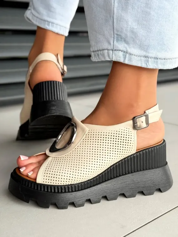 Sandałki damskie ze skóry naturalnej