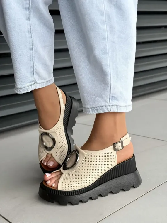 Sandałki damskie ze skóry naturalnej