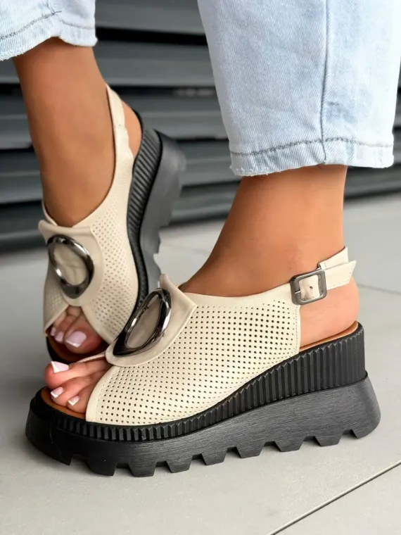 Sandałki damskie ze skóry naturalnej