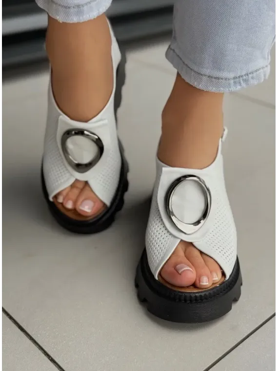 Sandałki damskie ze skóry naturalnej