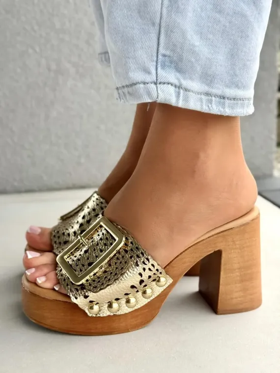 Klapki damskie ze skóry naturalnej