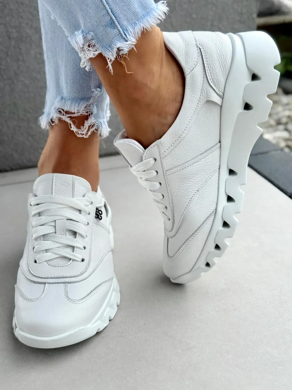 Sneakersy damskie OLEKSY ze skóry naturalnej Polskiej produkcji