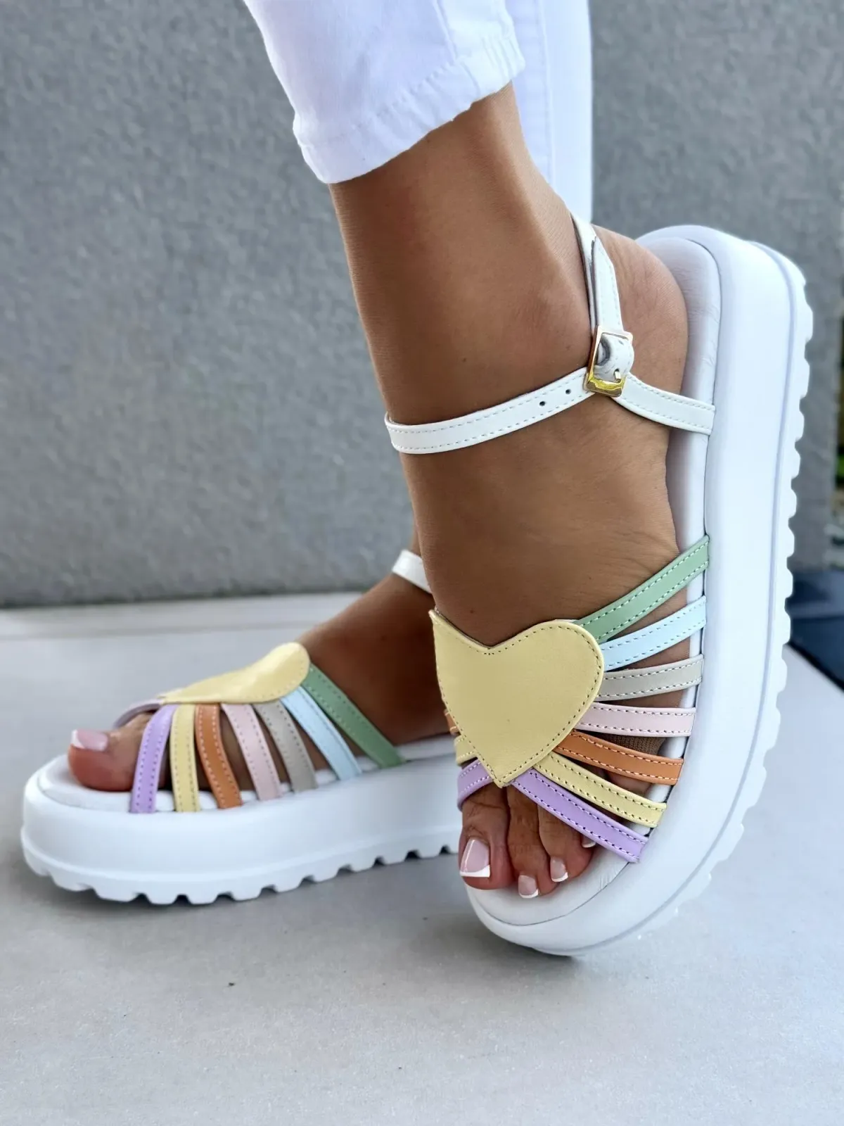 Sandałki damskie OLEKSY ze skóry naturalnej Polskiej produkcji