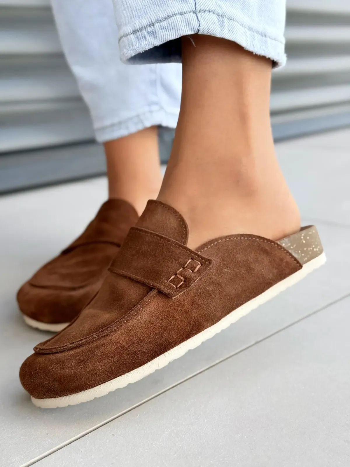 Klapki damskie OLEKSY ze skóry naturalnej Polskiej produkcji