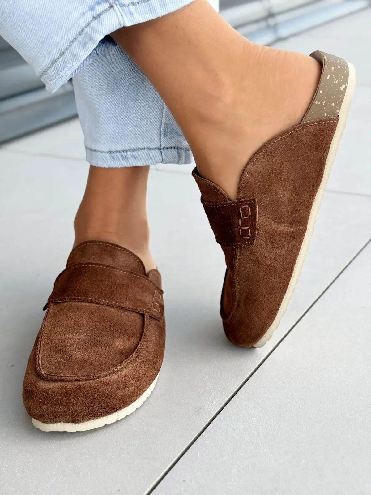 Klapki damskie OLEKSY ze skóry naturalnej Polskiej produkcji